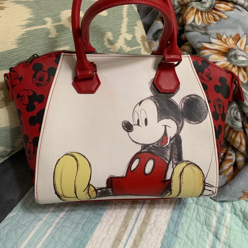 Mickey Mouse♥️🎶Disney ♥️ Loungefly large satchel